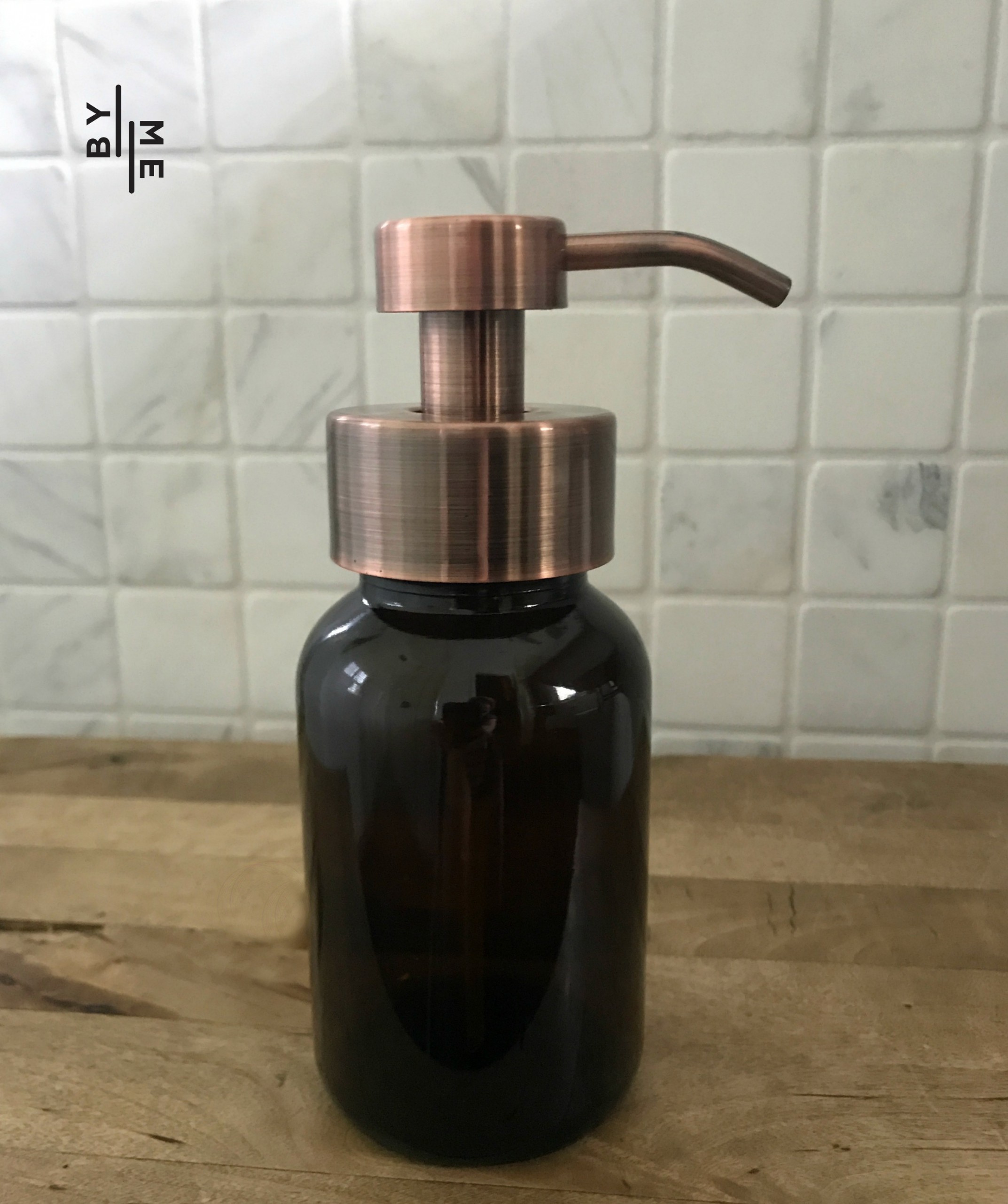 Glass foaming soap dispenser with copper pump
